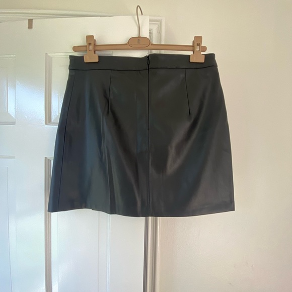 Zara Pleather A line Slit Skirt - Picture 5 of 6